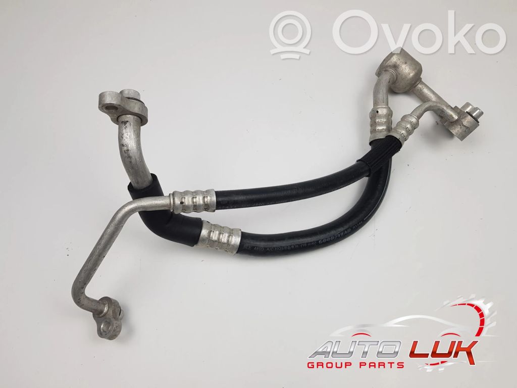Opel Astra J Ilmastointilaitteen putki (A/C) 