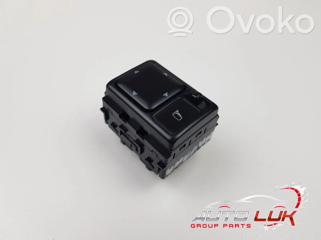 Nissan Navara D40 Other switches/knobs/shifts 