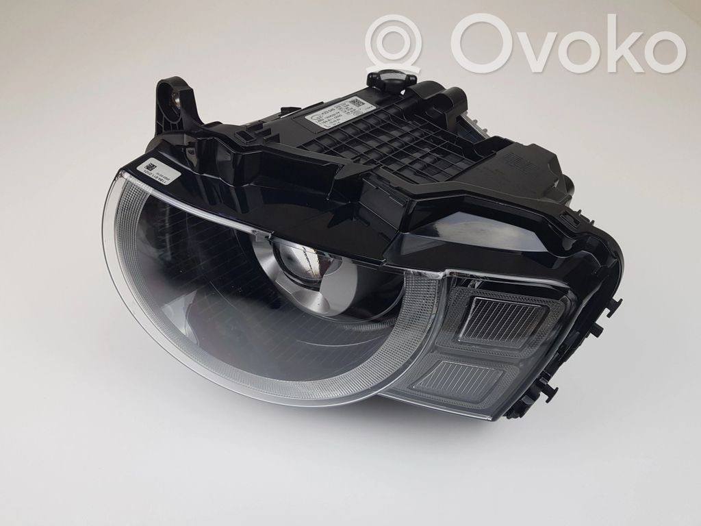 Land Rover Defender Phare frontale 
