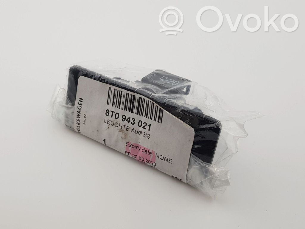 Audi A4 S4 B8 8K Éclairage de plaque d'immatriculation 
