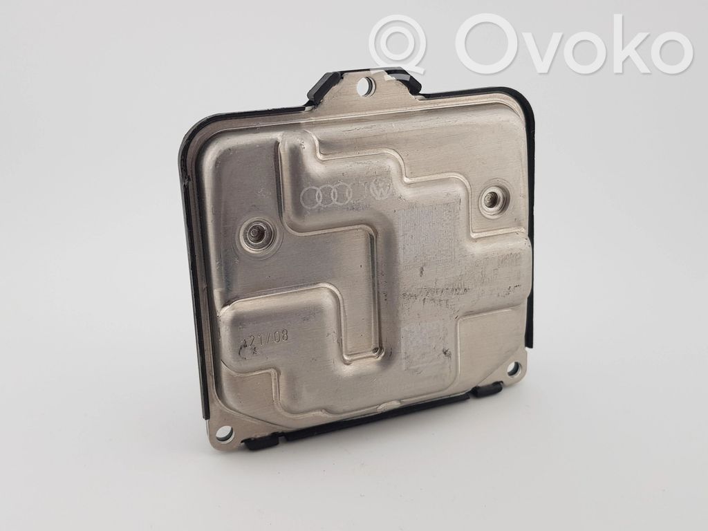 Volkswagen Touareg III Headlight/headlamp 