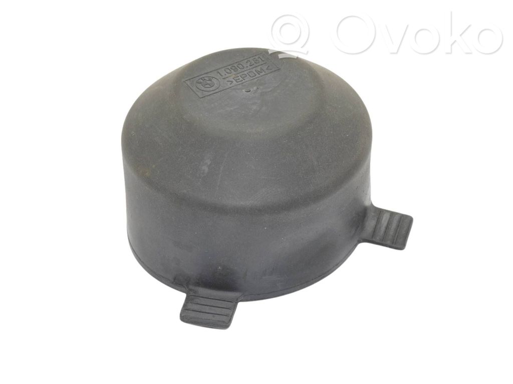 BMW 7 E38 Cits aizmugures šasijas elements 
