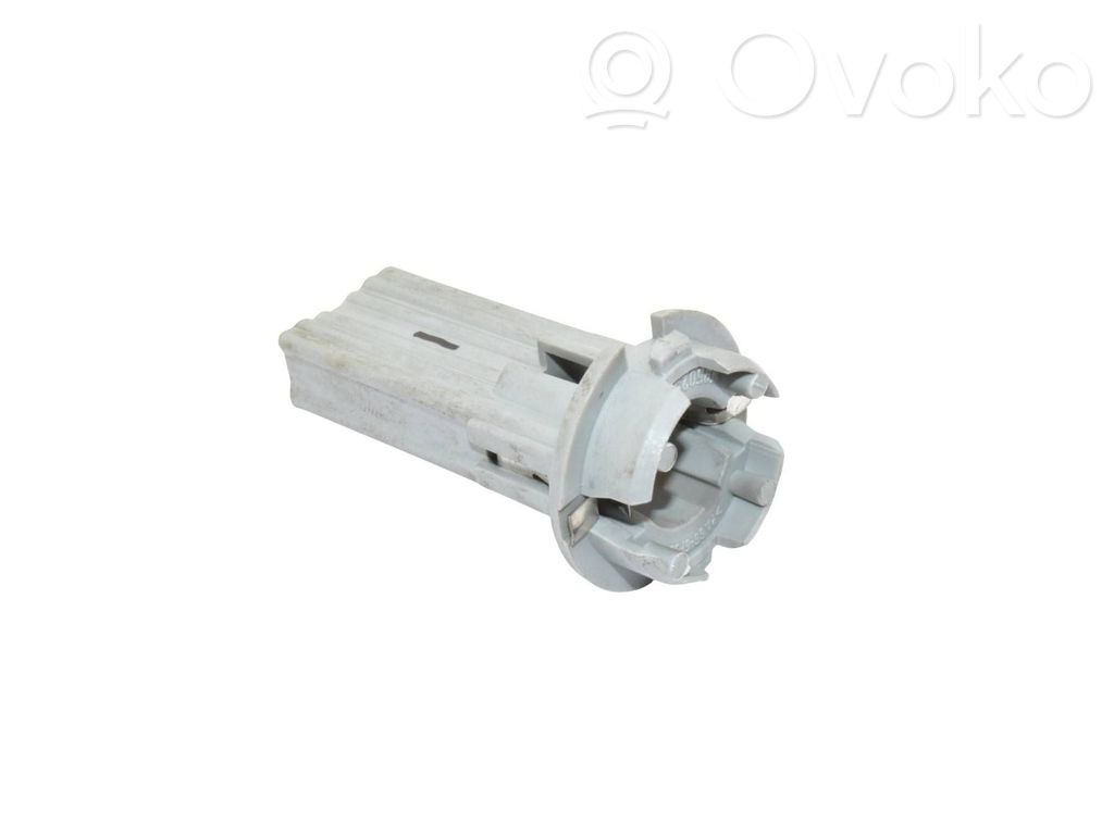 BMW 7 E38 Tail light part 