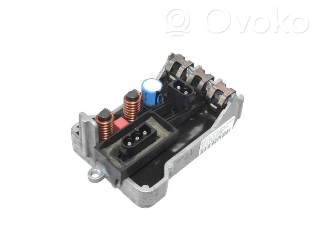 BMW 7 E65 E66 Mazā radiatora ventilatora reostats 
