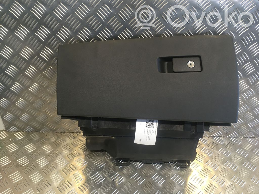 Guantera   39807240