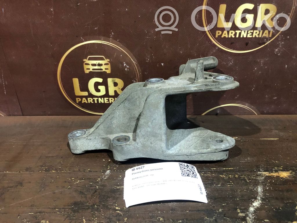 Opel Astra J Gearbox mounting bracket 