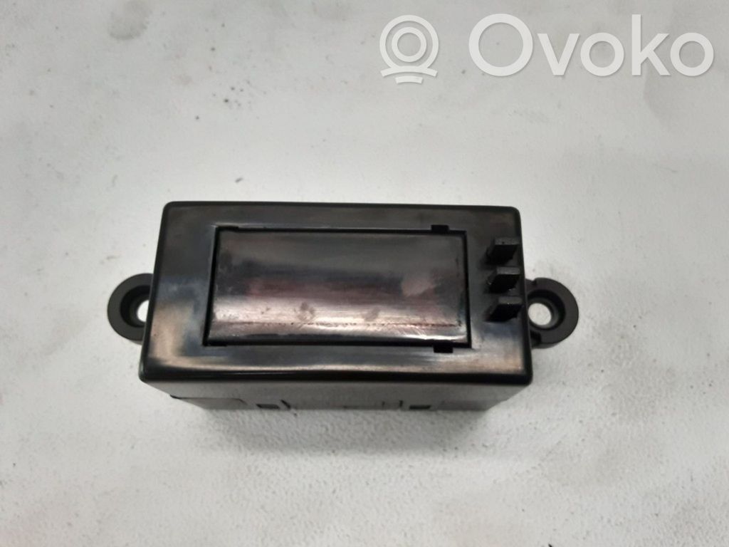 KIA Sorento Clock 