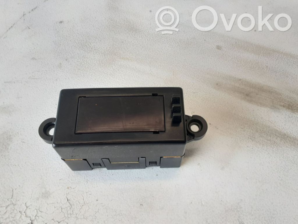 KIA Sorento Clock 