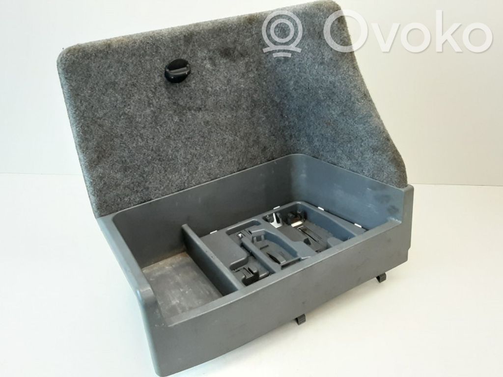 BMW 3 E90 E91 Other trunk/boot trim element 