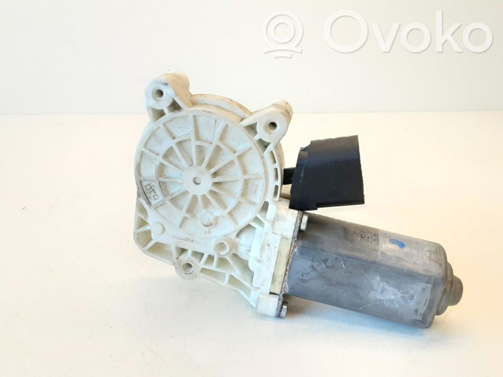 BMW 5 E60 E61 Silnik regulatora szyby drzwi przednich 
