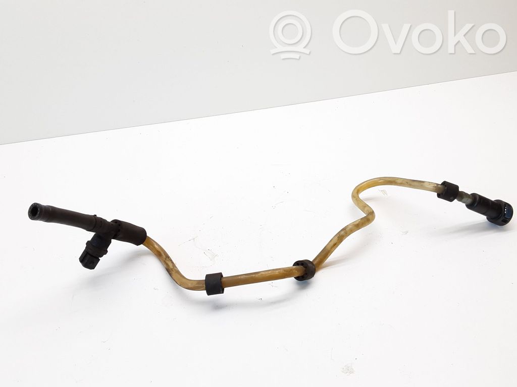 BMW 3 E90 E91 Caurule (-es) / šļūtene (-es) 