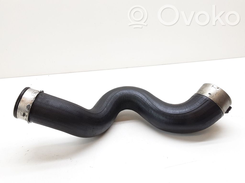 Intercooler hose/pipe   8513289