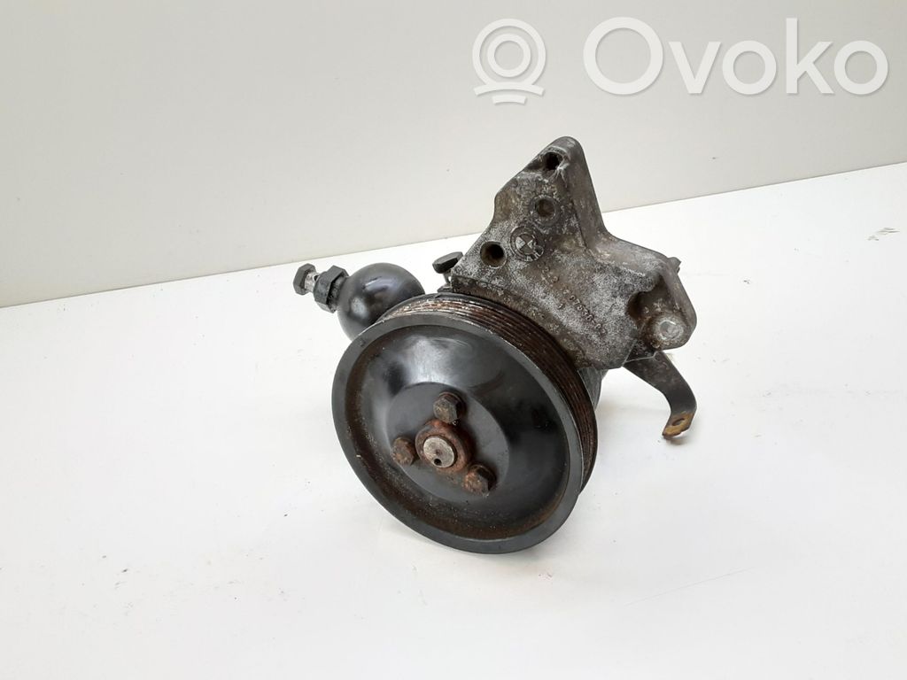 BMW 5 E60 E61 Vairo stiprintuvo siurblys 