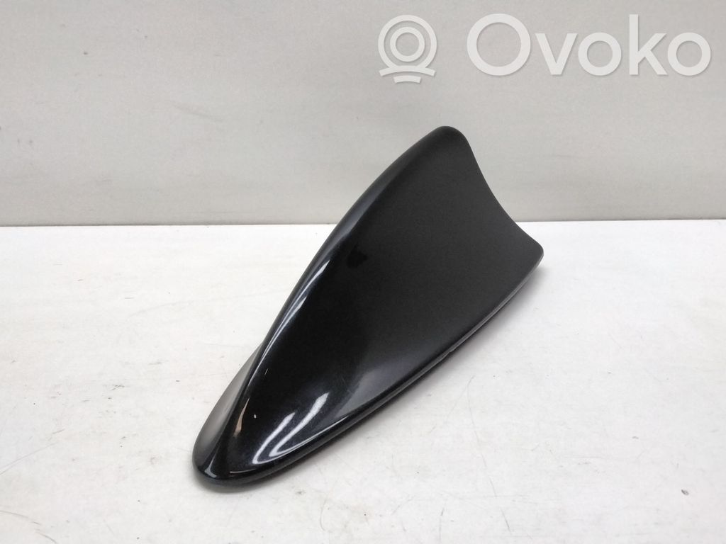 BMW 5 E60 E61 Stogo (GPS) antenos dangtelis 