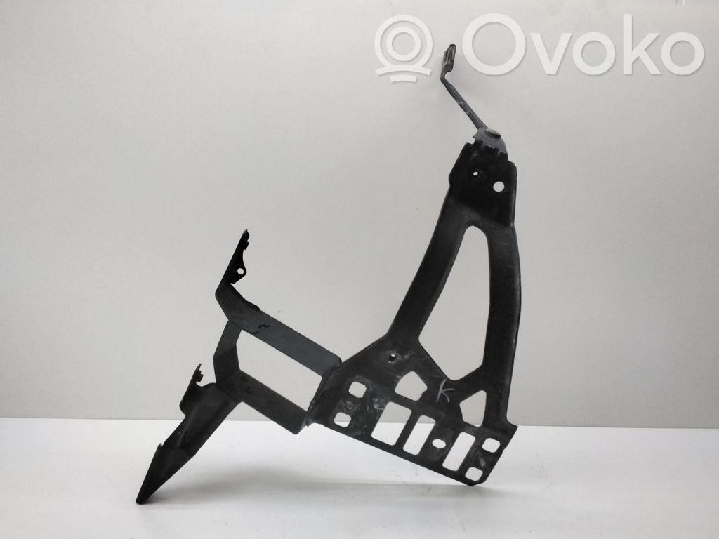 BMW 5 E60 E61 Šoninė dalis radiatorių panelės (televizoriaus) 