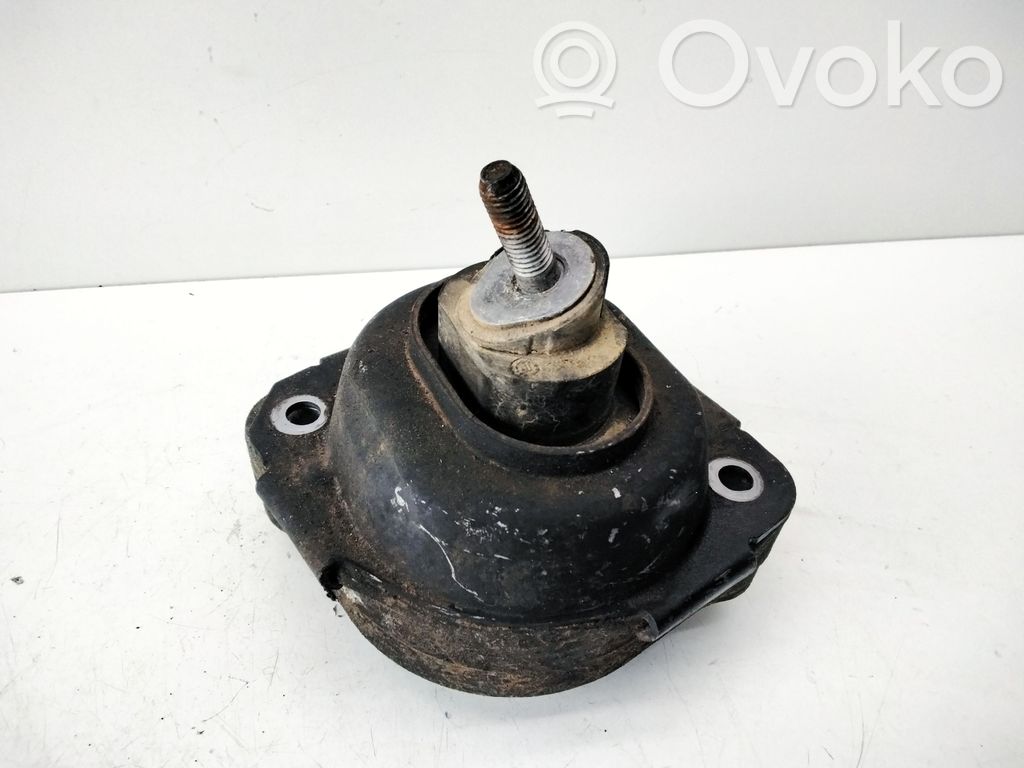 BMW X3 E83 Engine mount bracket 