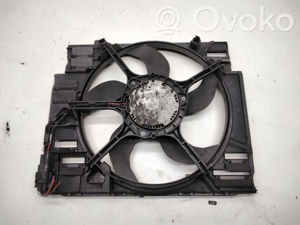 BMW 5 E60 E61 Elektrisks radiatoru ventilators 