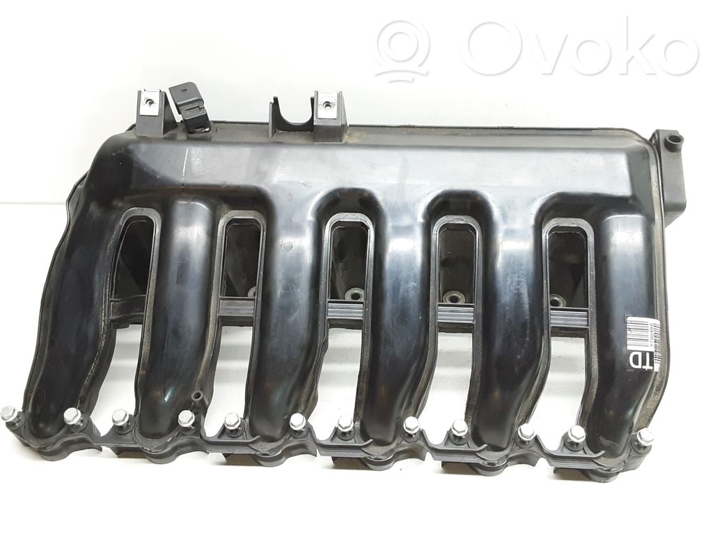 BMW X3 E83 Intake manifold 