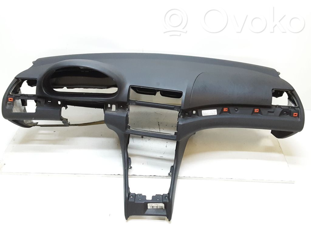 BMW 3 E46 Panelė 