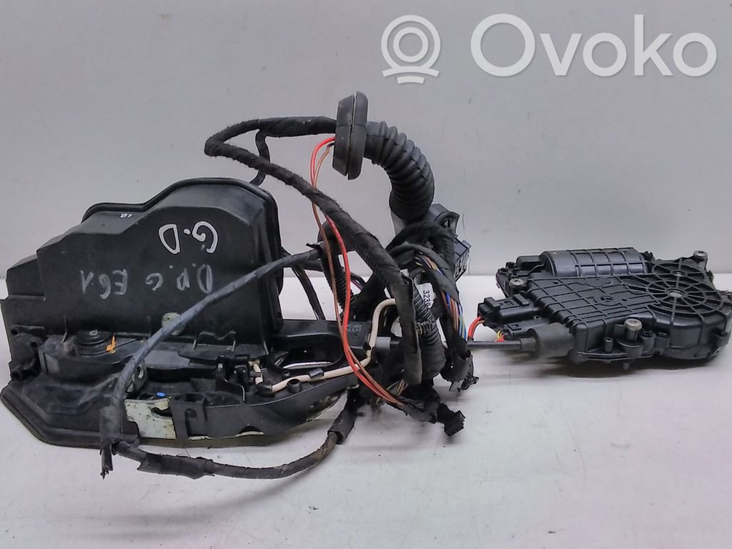 BMW 5 E60 E61 Rear door lock 