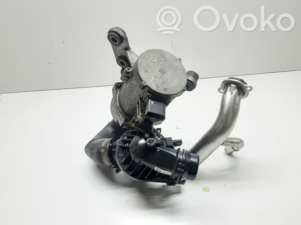 BMW 3 E92 E93 Water pump 