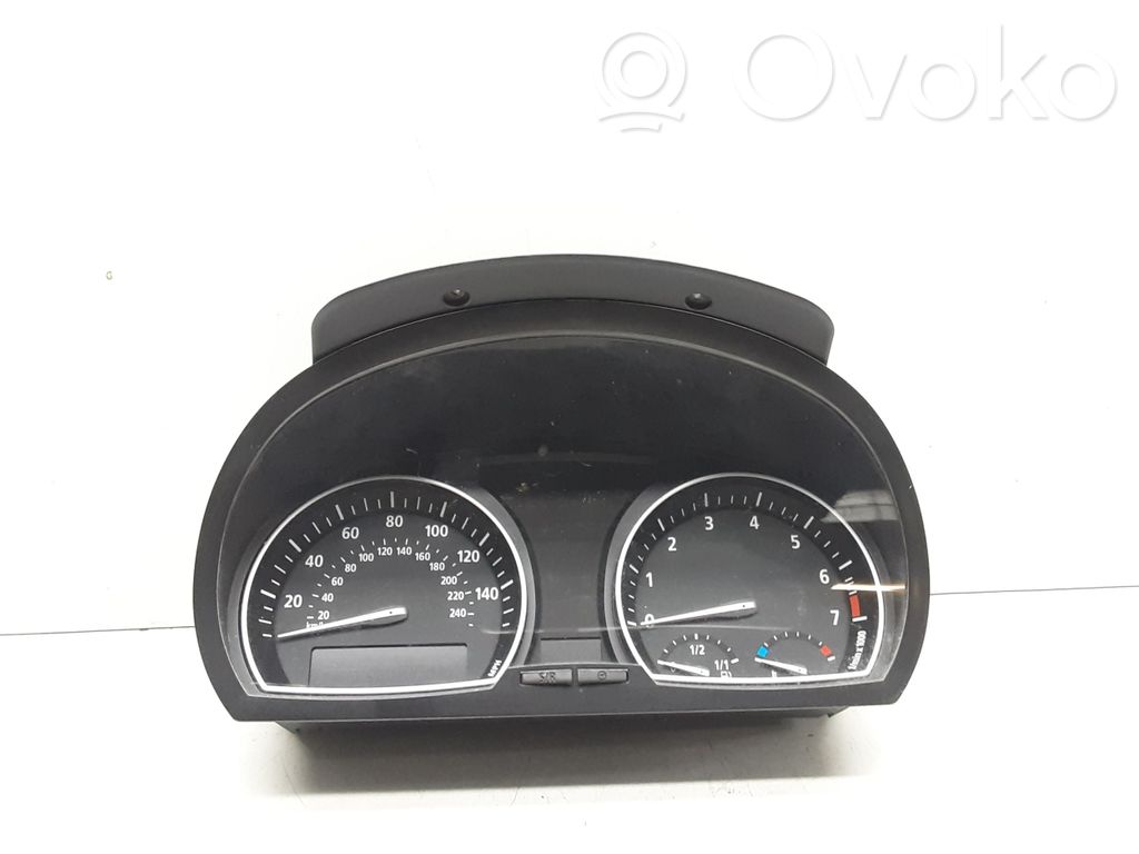 BMW X3 E83 Spidometrs (instrumentu panelī) 