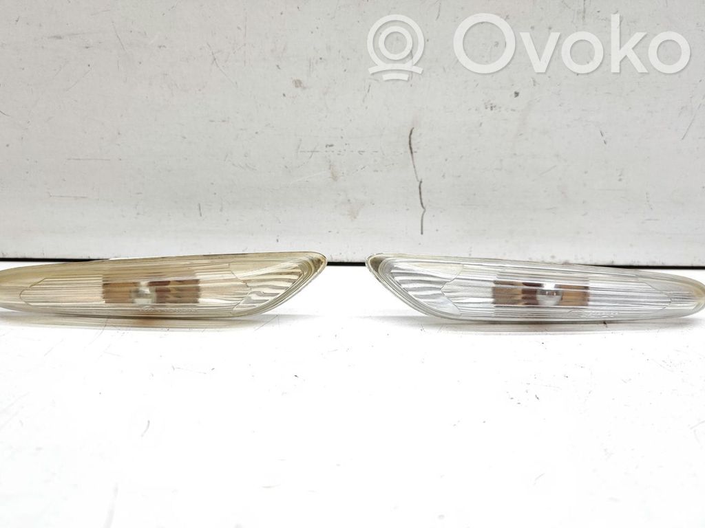 BMW 5 E60 E61 Front fender indicator light 