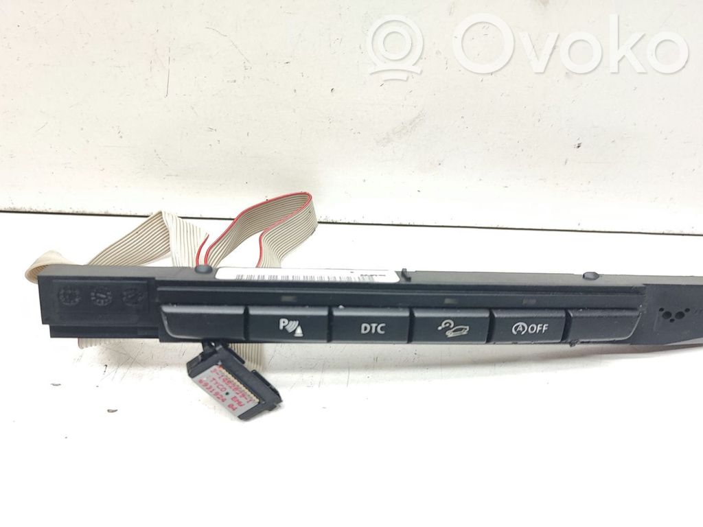 BMW X1 E84 A set of switches 