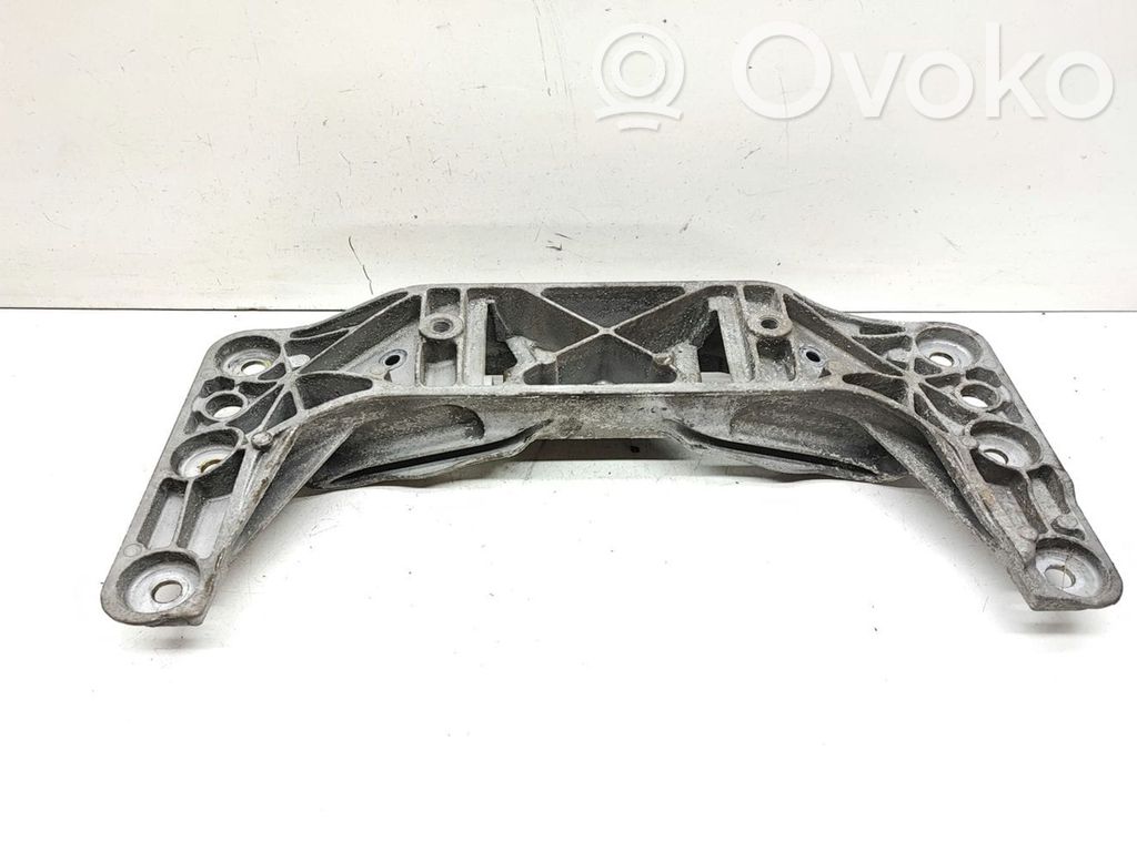 BMW 5 E60 E61 Gearbox mounting bracket 