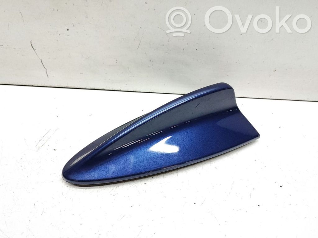 BMW 3 E92 E93 Stogo (GPS) antenos dangtelis 