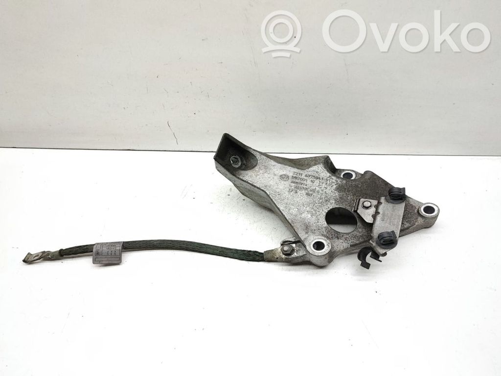 Engine mounting bracket   6775041,22116775041