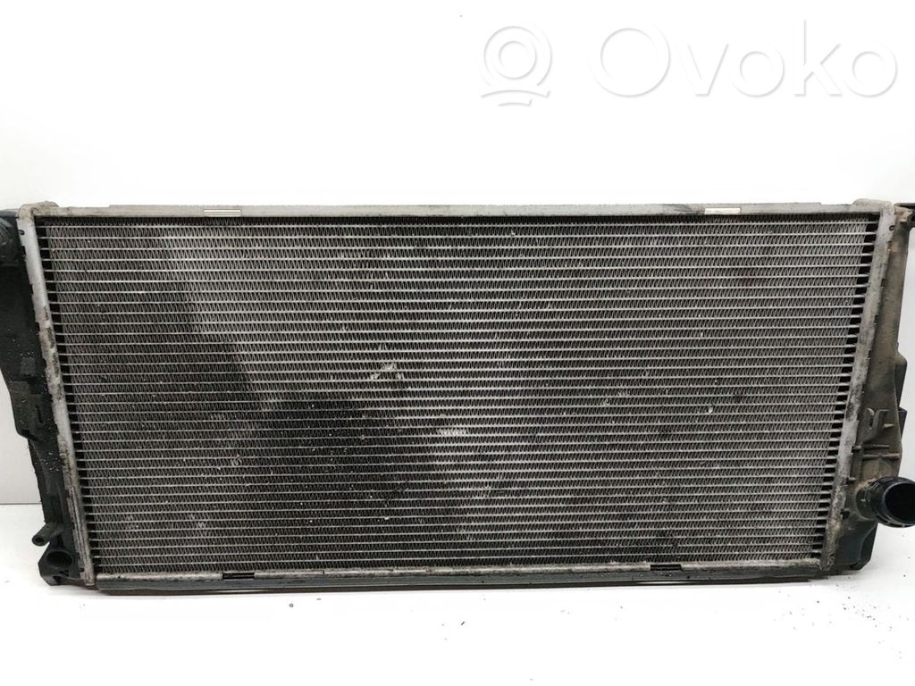 BMW 3 E90 E91 Coolant radiator 