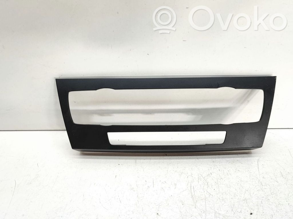 Console centrale, commande chauffage/clim   6966406,64116966406