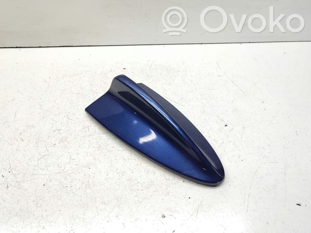BMW 3 E92 E93 Stogo (GPS) antenos dangtelis 