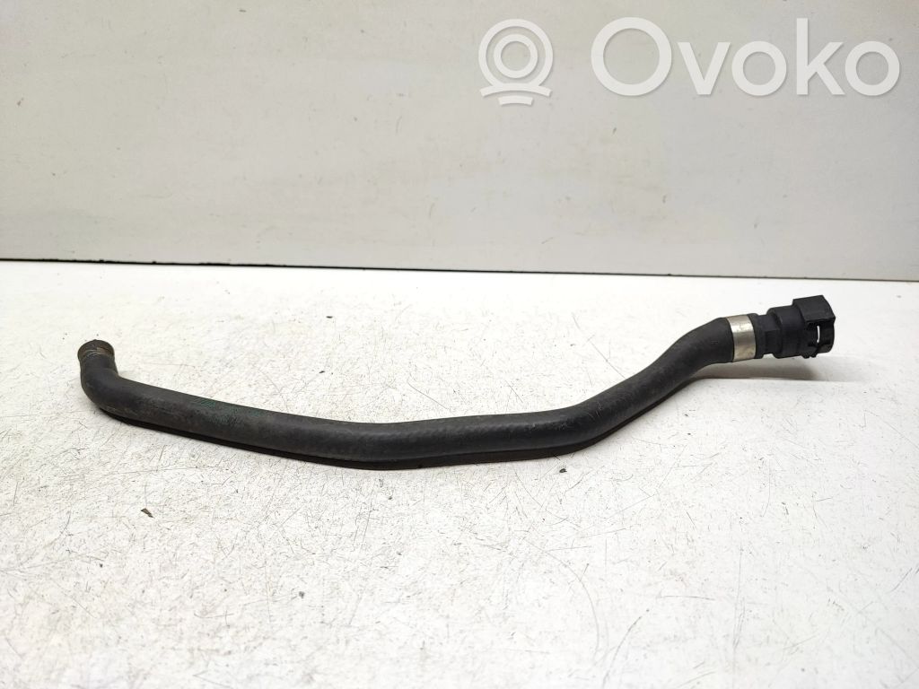 BMW 3 E90 E91 Engine coolant pipe/hose 