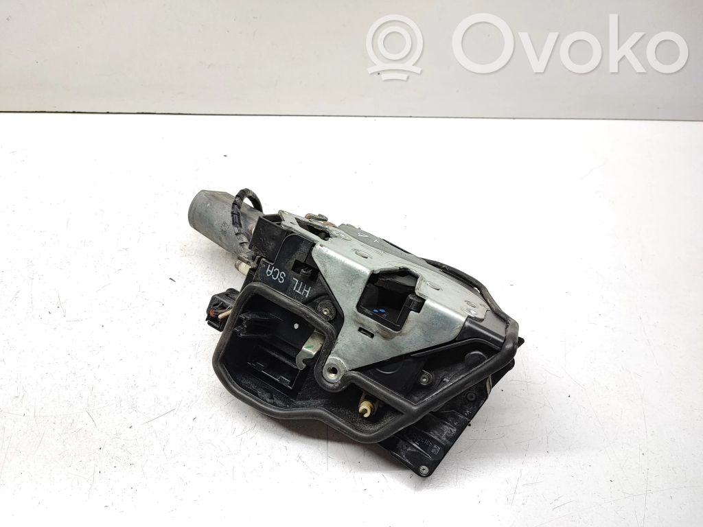 BMW 7 E65 E66 Takaoven lukko 