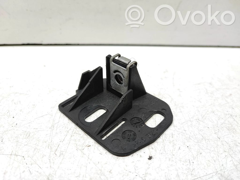 BMW 3 E90 E91 Front bumper mounting bracket 