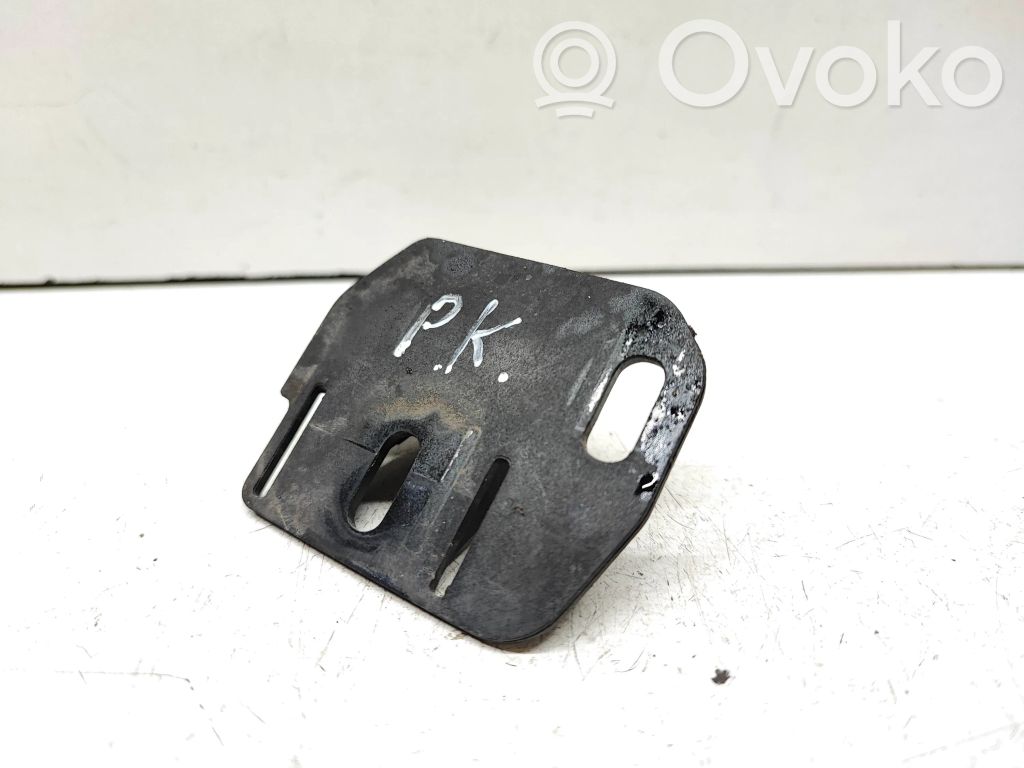 BMW 3 E90 E91 Front bumper mounting bracket 