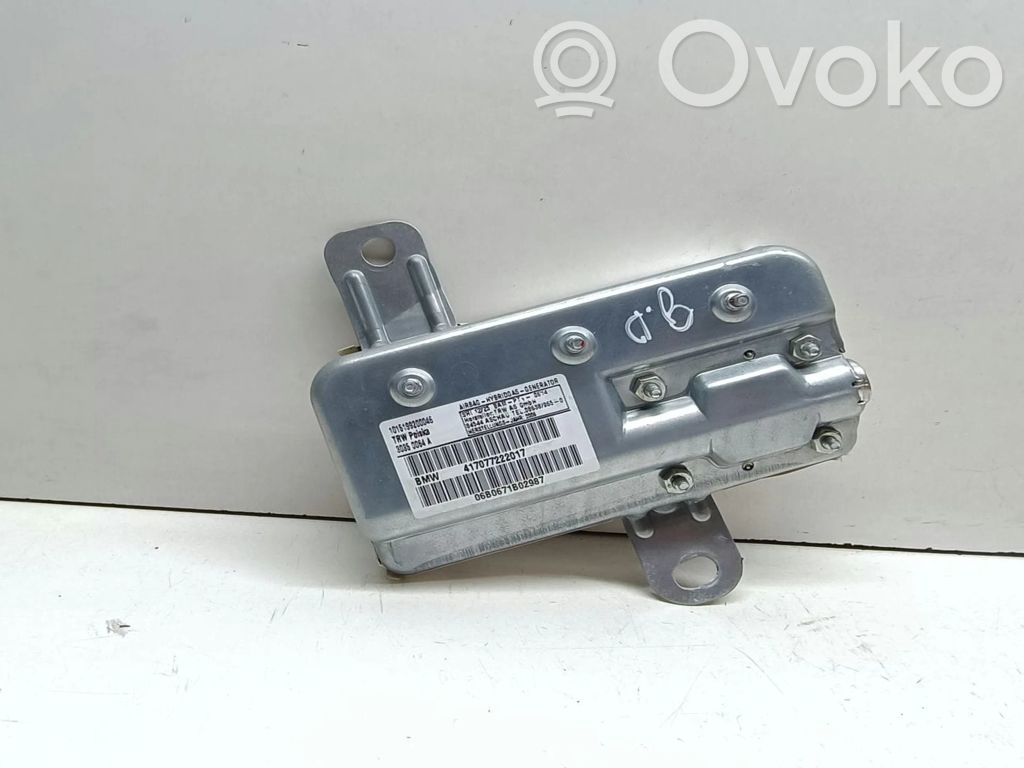 Airbag de la puerta trasera   30350064A