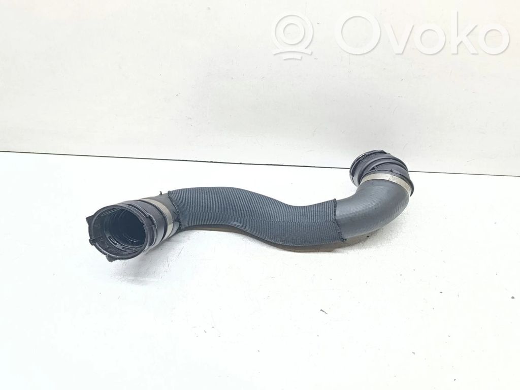 Engine coolant pipe/hose