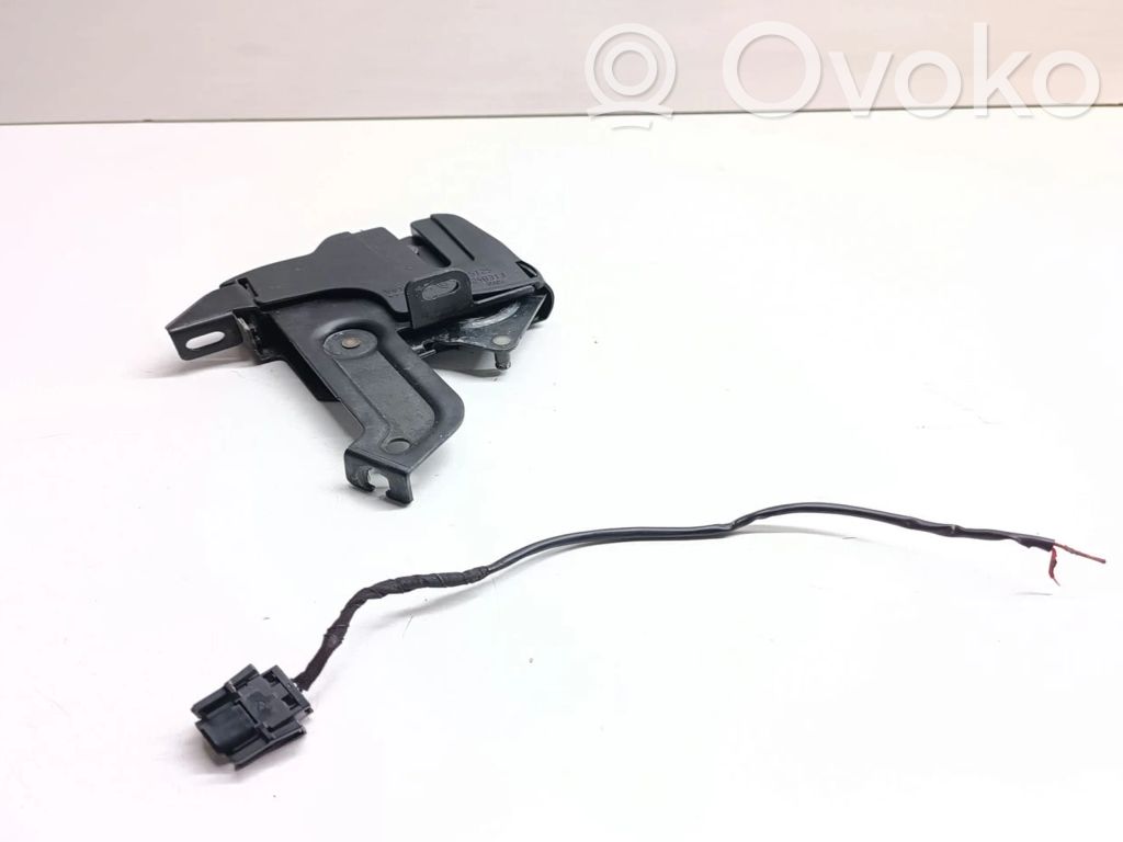 BMW 3 E46 Stogo užraktas 