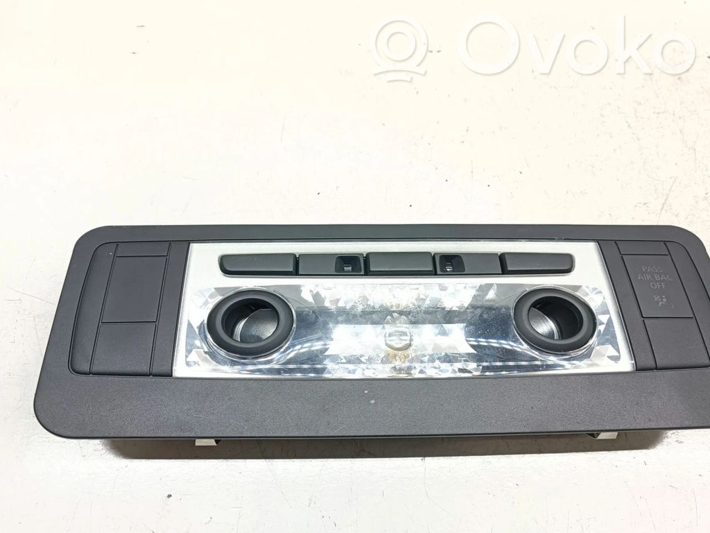 BMW 1 E82 E88 Front seat light 