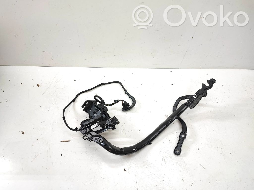 BMW 3 E92 E93 Vyris (-iai) galinio dangčio 