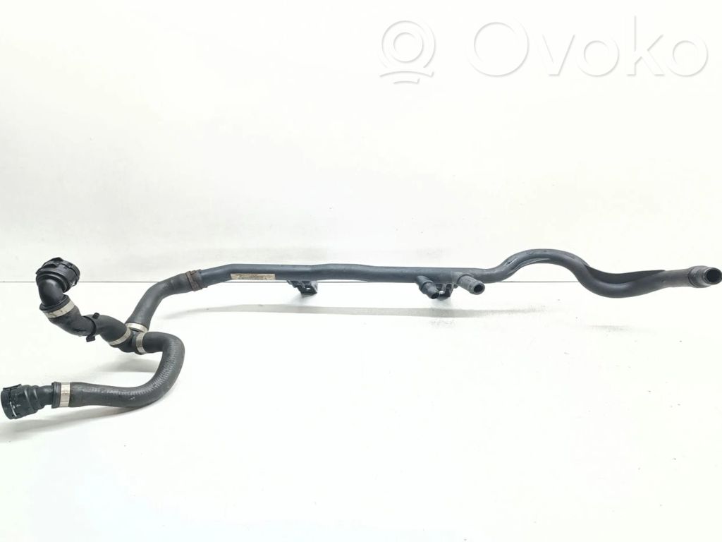 BMW 1 E81 E87 Engine coolant pipe/hose 