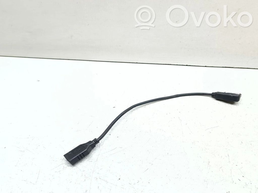 Audi Q5 SQ5 8R Enchufe conector USB 