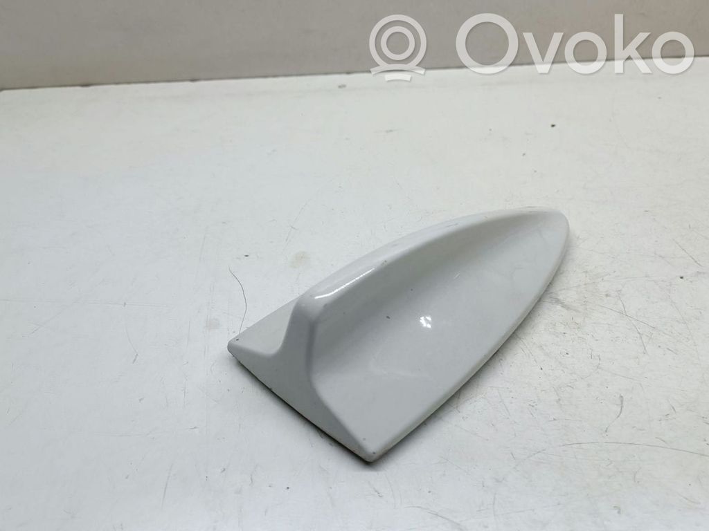 BMW 3 E92 E93 Jumta (GPS) antenas pārsegs 
