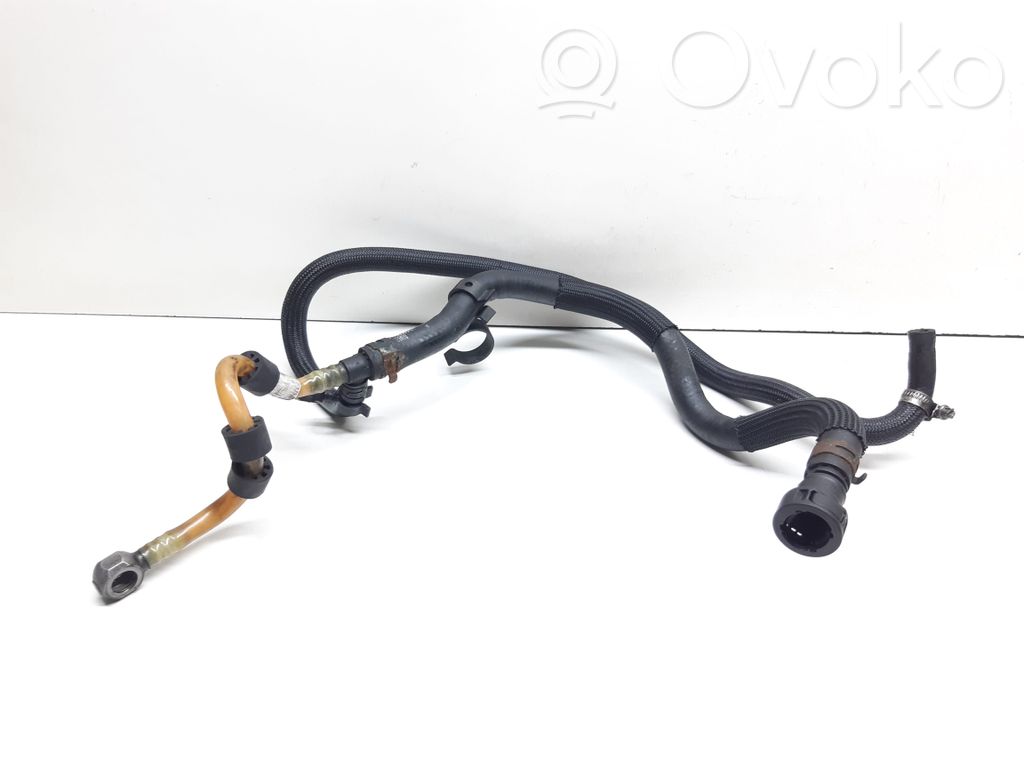 BMW X5 E70 Kraftstoffleitung 