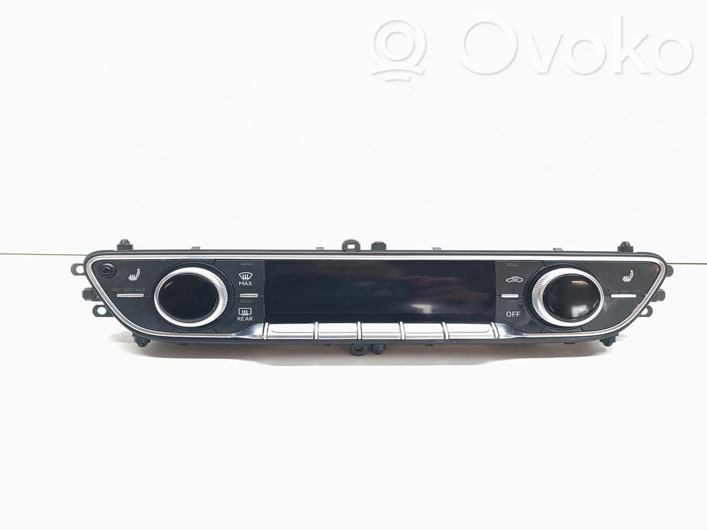 Audi A4 S4 B9 8W Climate control unit 