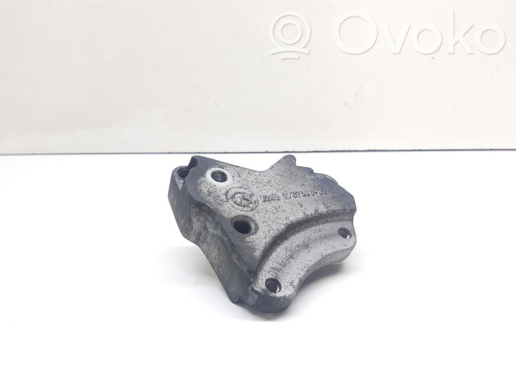 BMW 7 E65 E66 Halterung Servopumpe 