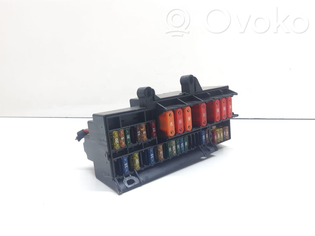BMW 7 E65 E66 Fuse module 